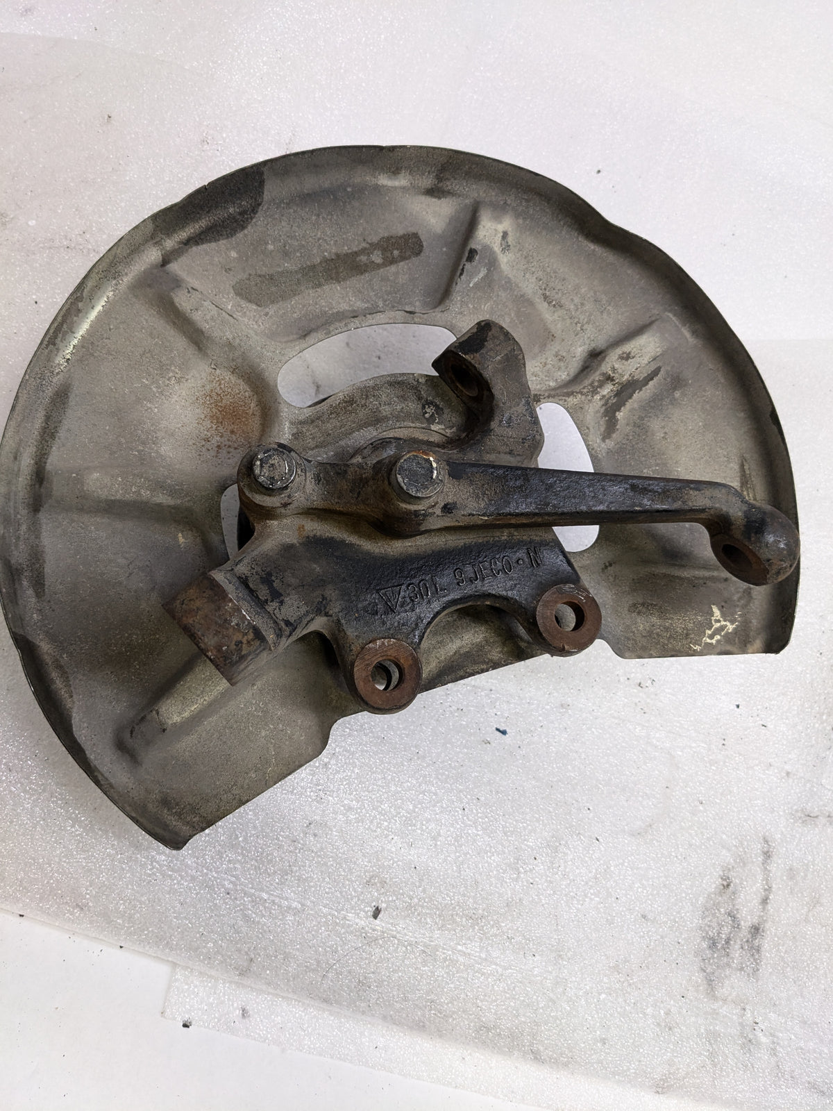 PORSCHE 94434165506 LEFT STEERING KNUCKLE AND DUST SHIELD FOR 1987-1991 944 USED #1 PG2