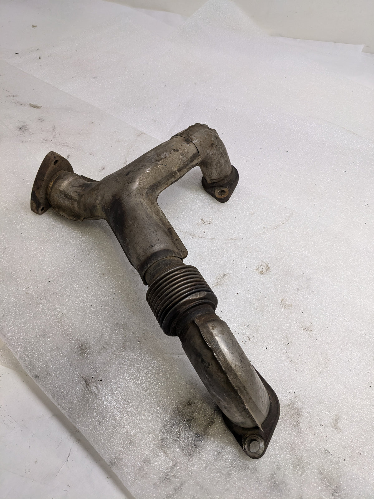 PORSCHE EXHAUST CROSSOVER PIPE 1 & 4 FOR 1984-1989 911 USED #2 PG2