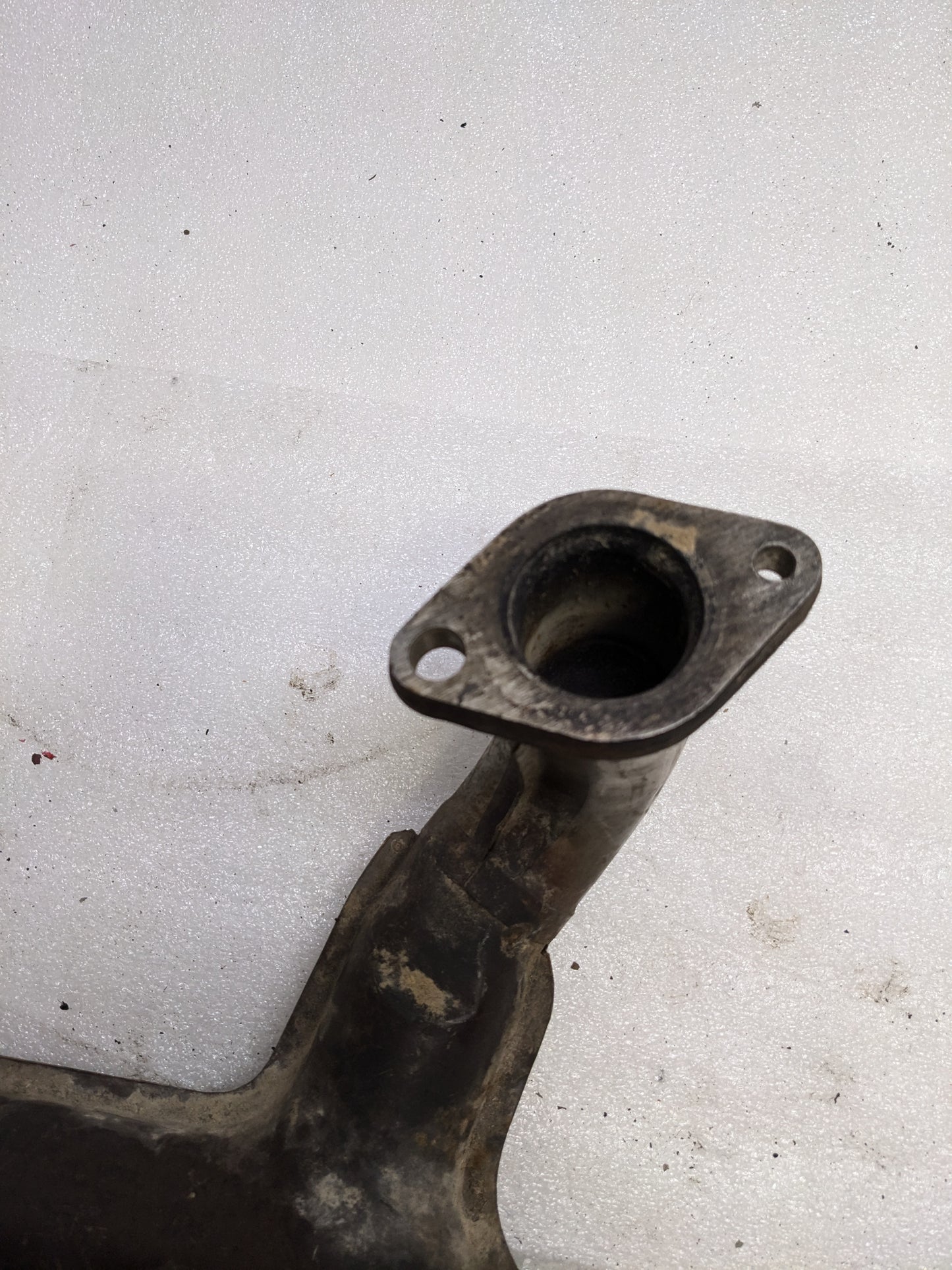 PORSCHE EXHAUST CROSSOVER PIPE 1 & 4 FOR 1984-1989 911 USED #2 PG2