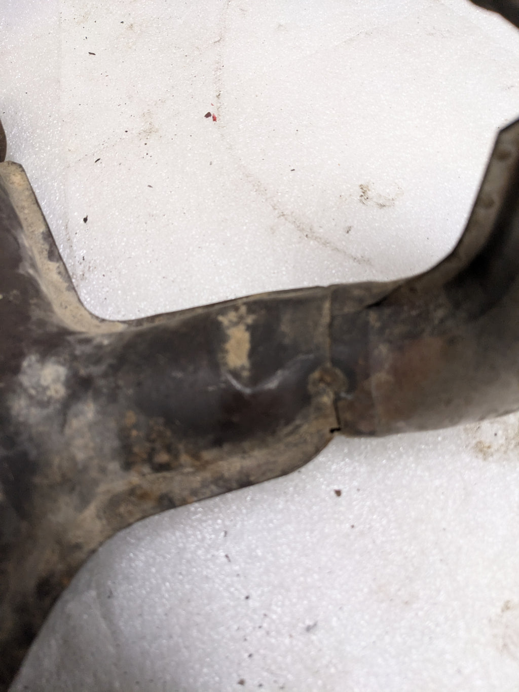 PORSCHE EXHAUST CROSSOVER PIPE 1 & 4 FOR 1984-1989 911 USED #2 PG2