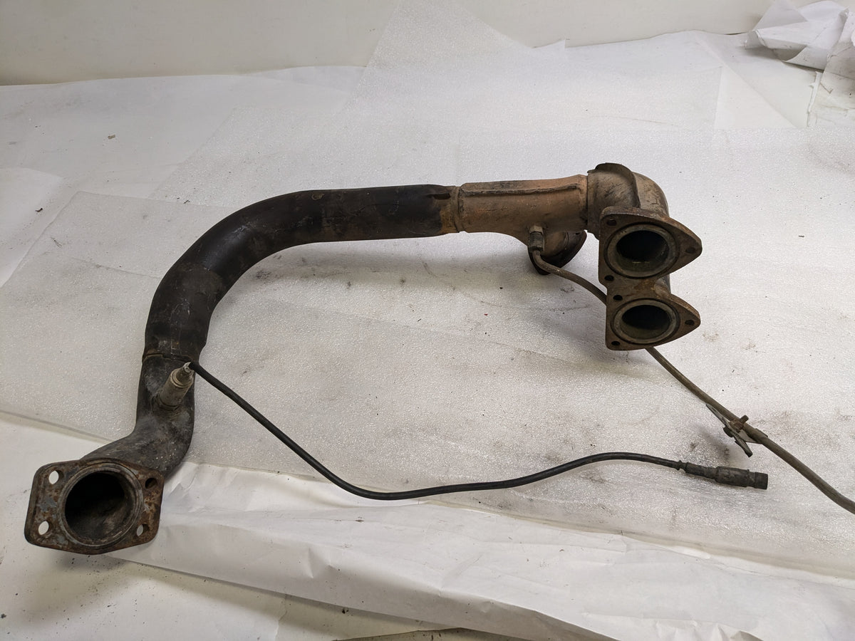 PORSCHE CROSSOVER EXHAUST PIPE FOR 1986-1991 944 USED #1 PG2