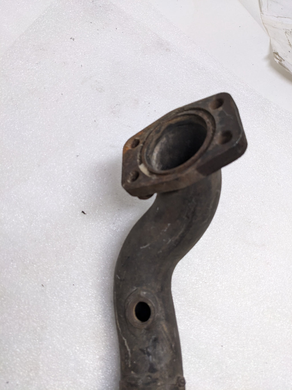 PORSCHE CROSSOVER EXHAUST PIPE FOR 1986-1991 944 USED #3 PG2