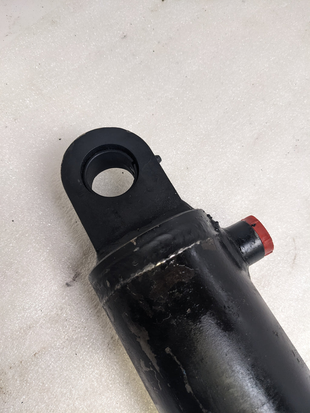 UNBRANDED 3" X 18" STROKE TANG HYDRAULIC CYLINDER USED B2