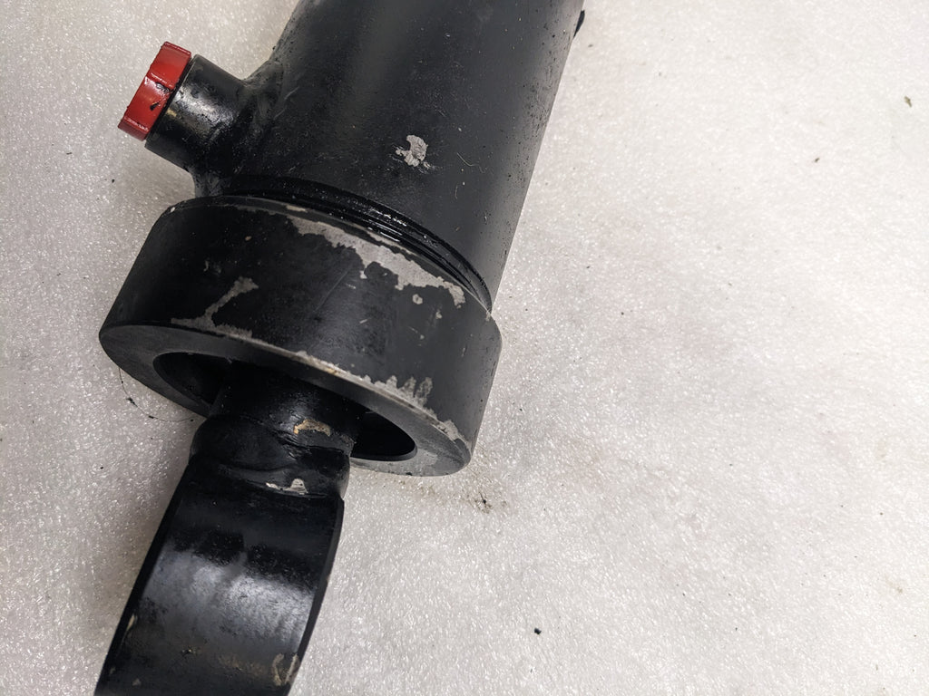 UNBRANDED 3" X 18" STROKE TANG HYDRAULIC CYLINDER USED B2