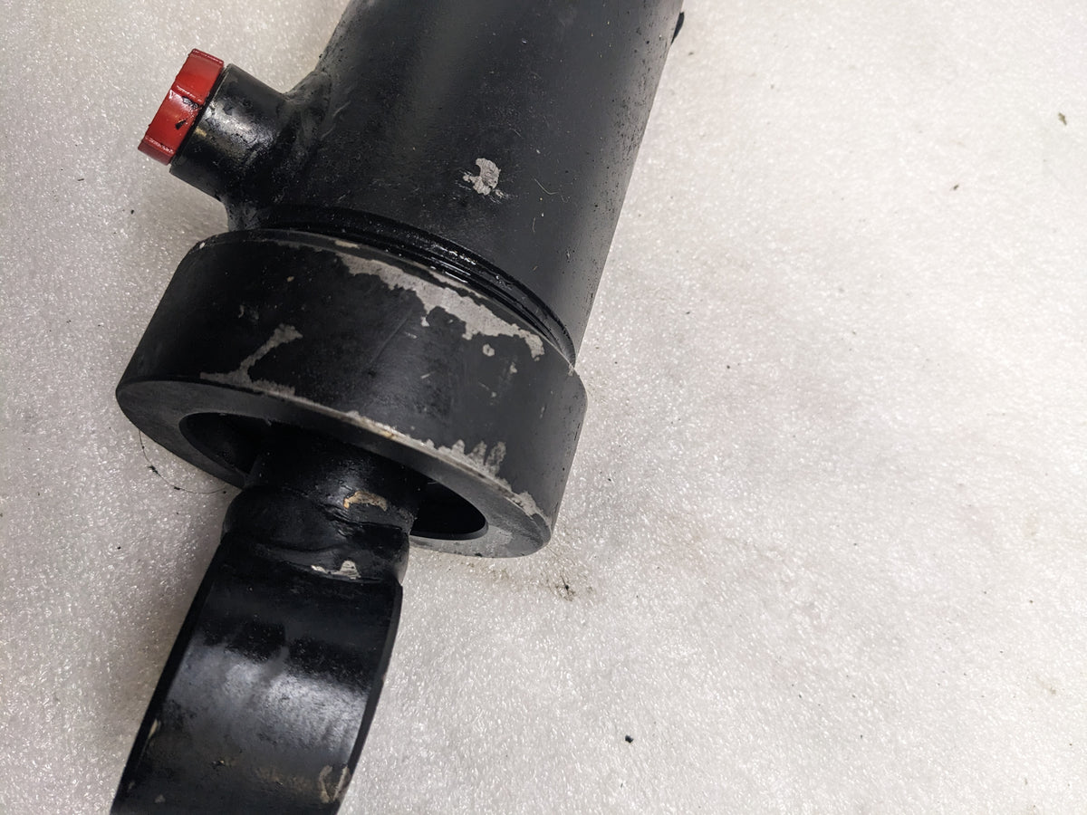 UNBRANDED 3" X 18" STROKE TANG HYDRAULIC CYLINDER USED B2