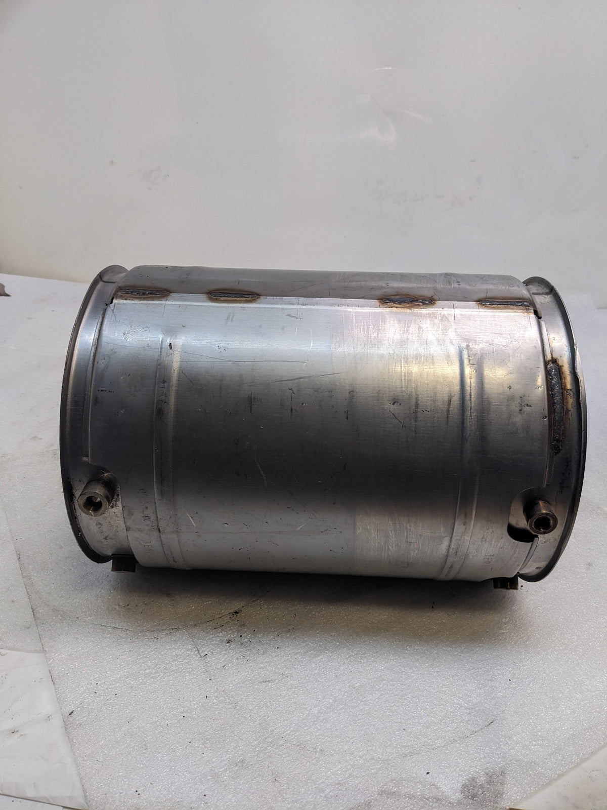 ROADWARRIOR NAVISTAR A045G339 DIESEL PARTICULATE FILTER USED B2