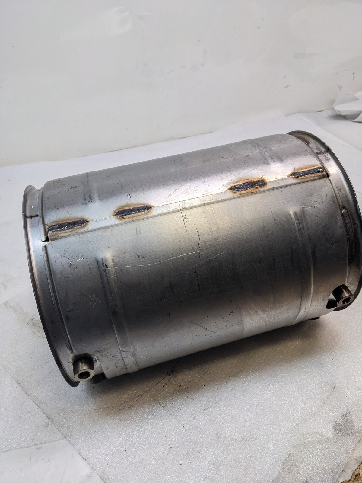 ROADWARRIOR NAVISTAR A045G339 DIESEL PARTICULATE FILTER USED B2