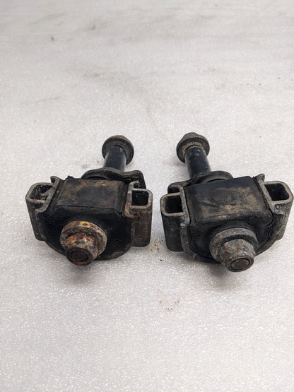 PORSCHE 95134102300 CONTROL ARM MOUNT FOR 1985-1995 944/968 PORSCHE USED R22T5