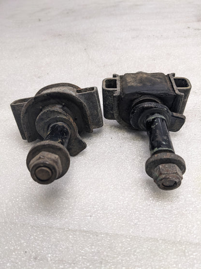 PORSCHE 95134102300 CONTROL ARM MOUNT FOR 1985-1995 944/968 PORSCHE USED R22T5