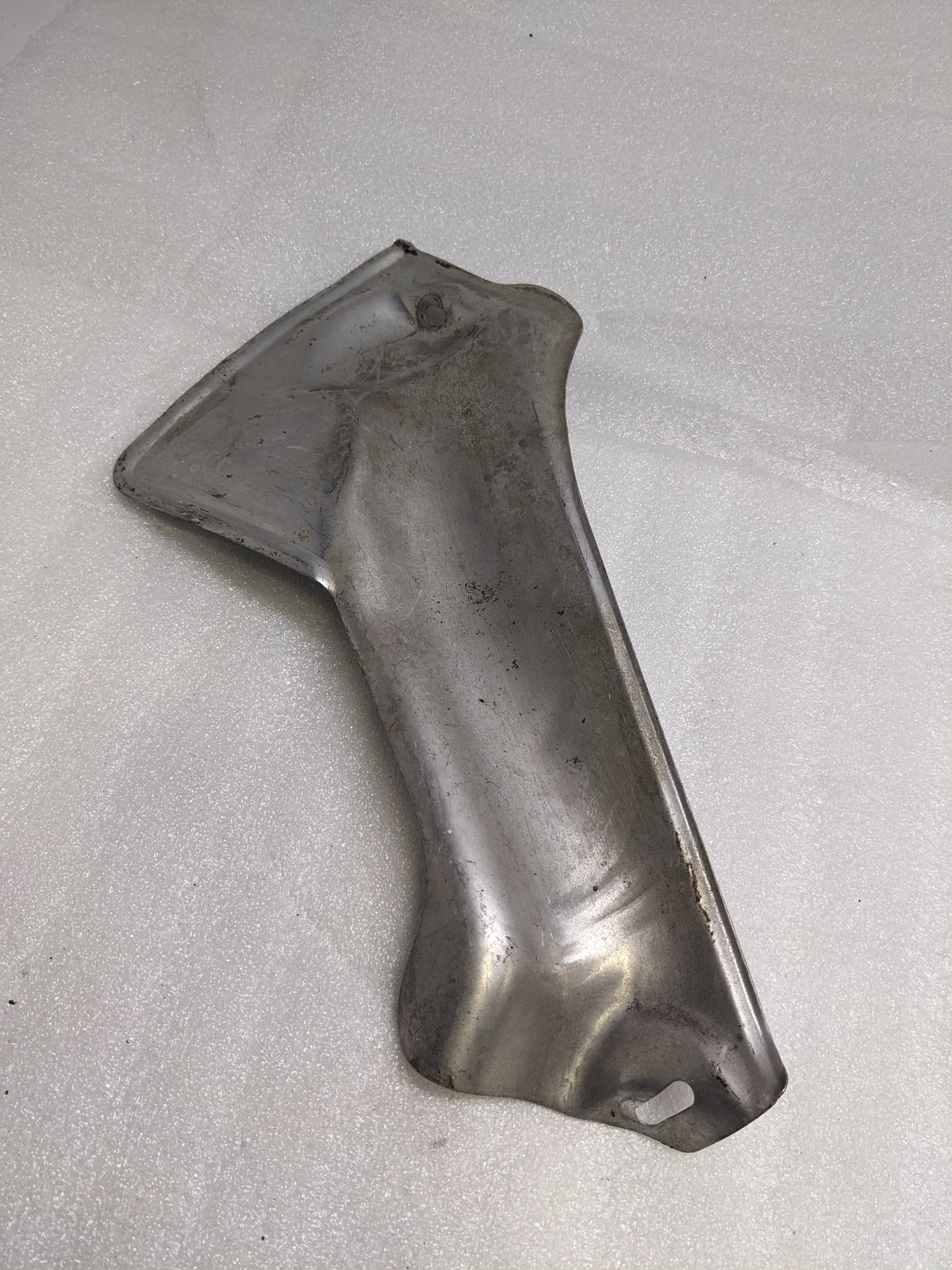 PORSCHE 92850492405 HEAT SHIELD PROTECTION PLATE FRONT FOR 1993-1995 928 GTS USED R21