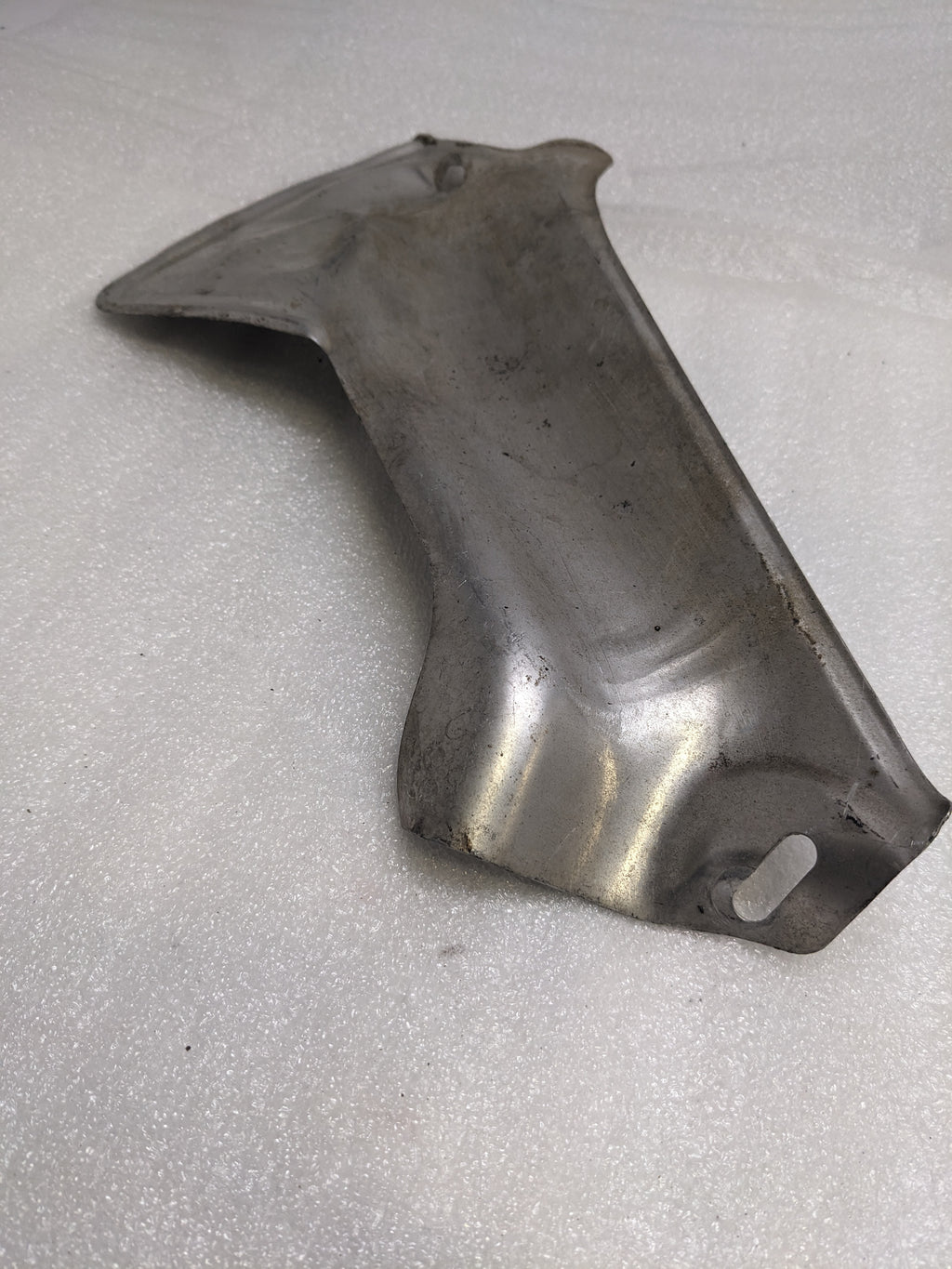 PORSCHE 92850492405 HEAT SHIELD PROTECTION PLATE FRONT FOR 1993-1995 928 GTS USED R21