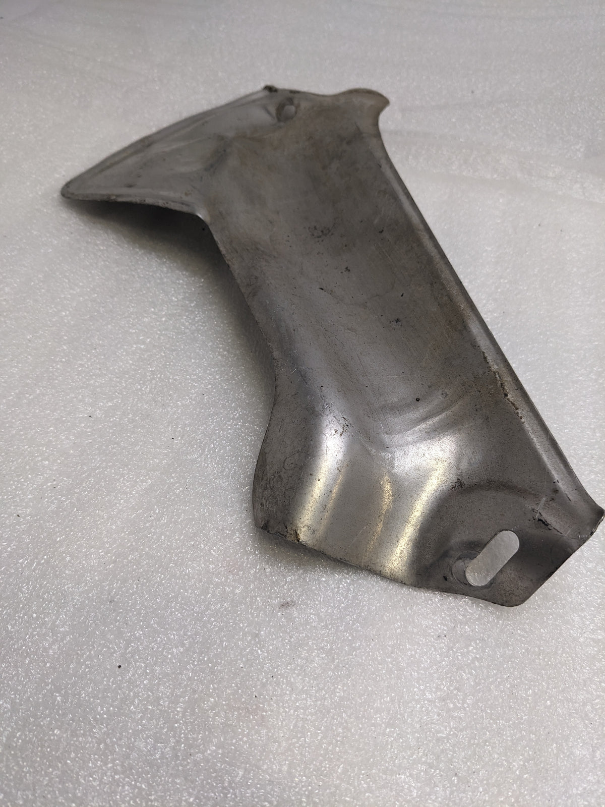 PORSCHE 92850492405 HEAT SHIELD PROTECTION PLATE FRONT FOR 1993-1995 928 GTS USED R21