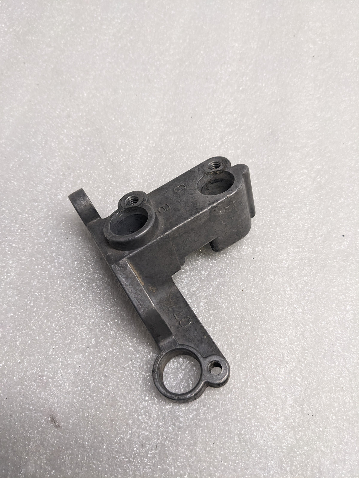 PORSCHE 94410132107 ENGINE CRANK POSITION SENSOR BRACKET FOR 1985-1991 944 NEW #2 R23T3