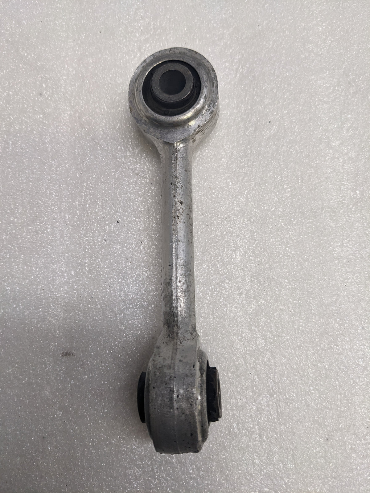 PORSCHE 92834306900 FRONT SWAY BAR DROP LINK FOR 1978-1984 928 USED R23T3