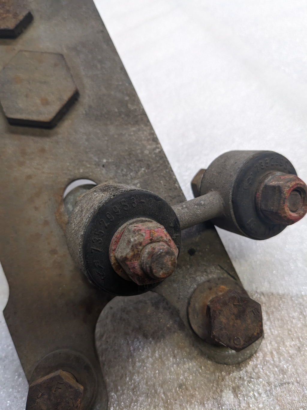 PORSCHE 95133302100 REAR AXLE STRUT FOR 1989-1991 994 USED PG2