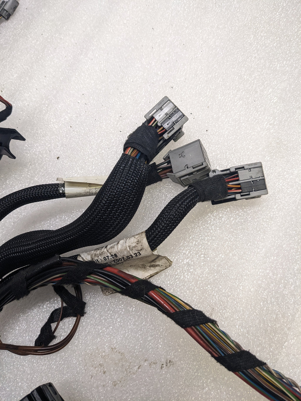 PORSCHE 98760701064 AS CABLE LOOM FOR 2006-2008 CAYMAN USED SR