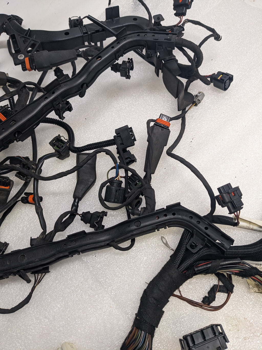 PORSCHE 98760701064 AS CABLE LOOM FOR 2006-2008 CAYMAN USED SR