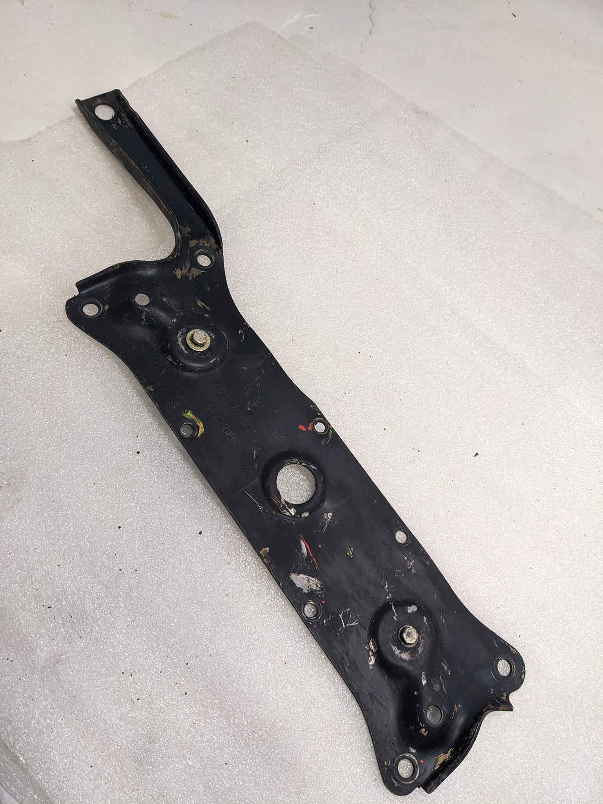 PORSCHE 92837501900 CROSS MEMBER PLATE REINFORCEMENT FOR 1987-1995 928 USED PG2