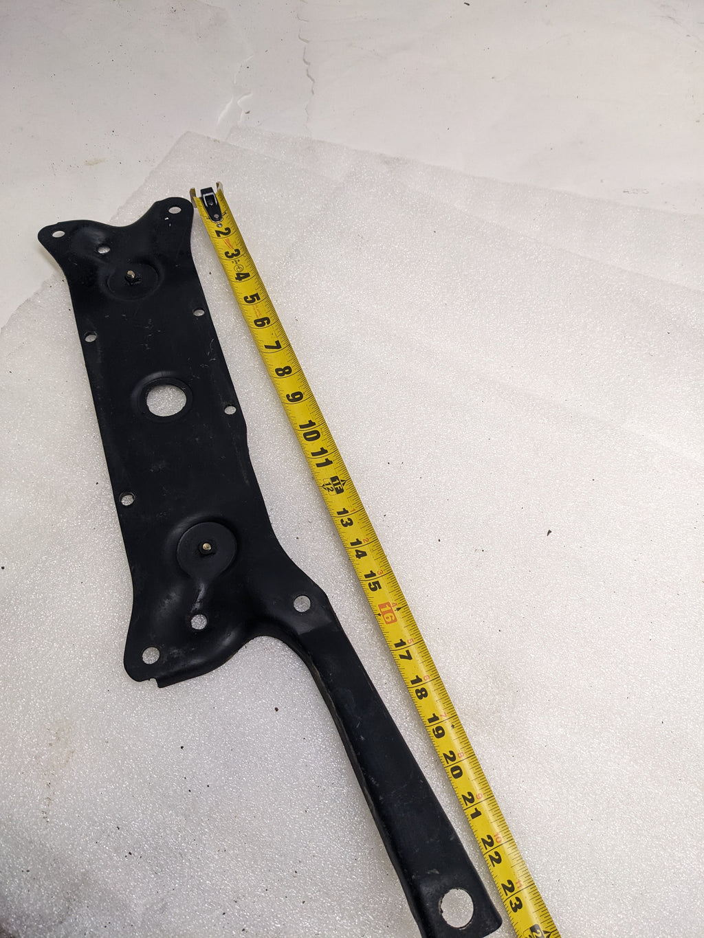 PORSCHE 92837501900 CROSS MEMBER PLATE REINFORCEMENT FOR 1987-1995 928 USED PG2