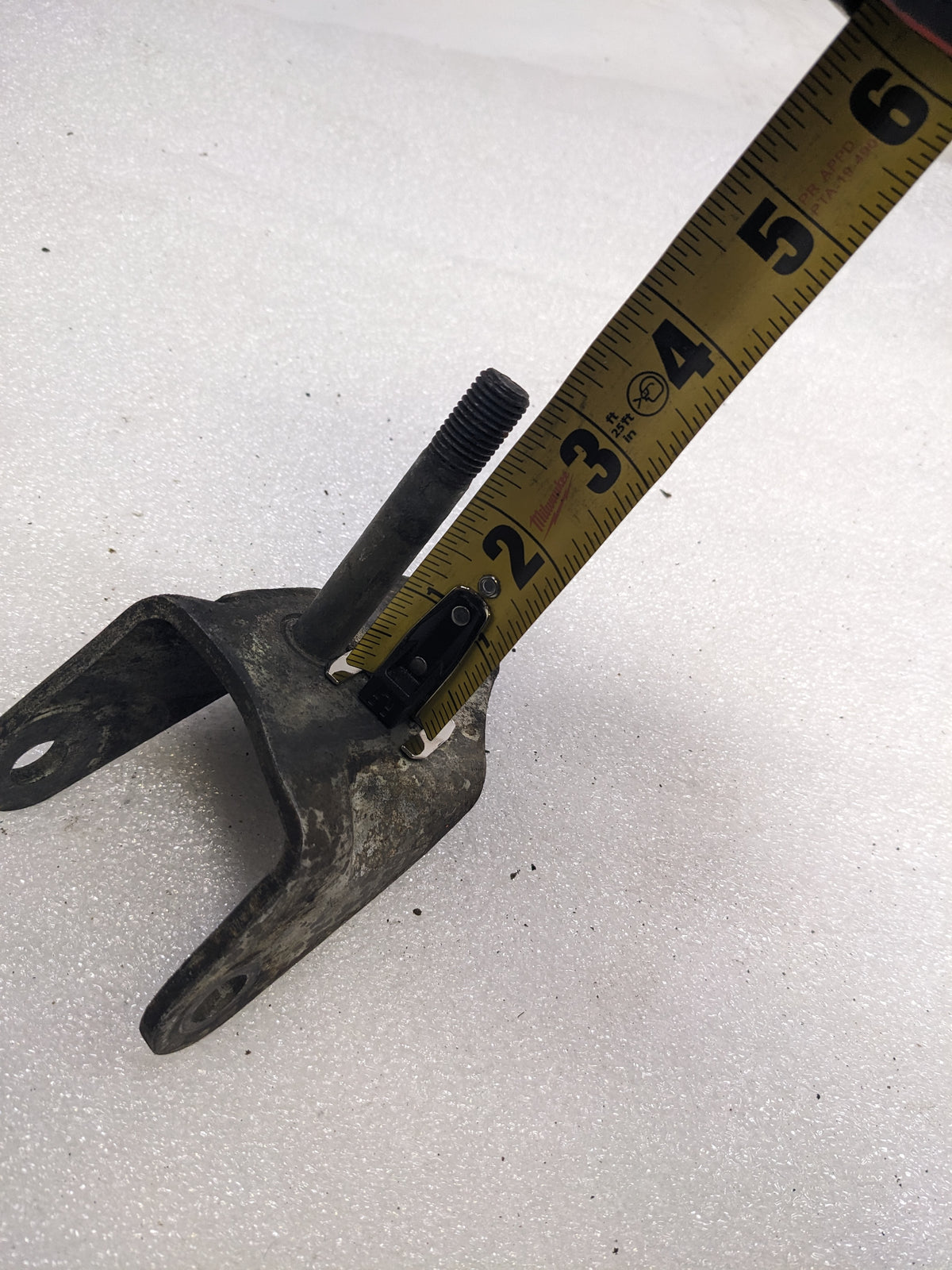 PORSCHE 92834109105 BALL JOINT CLAMP FOR 1978-1995 928 USED R23T3
