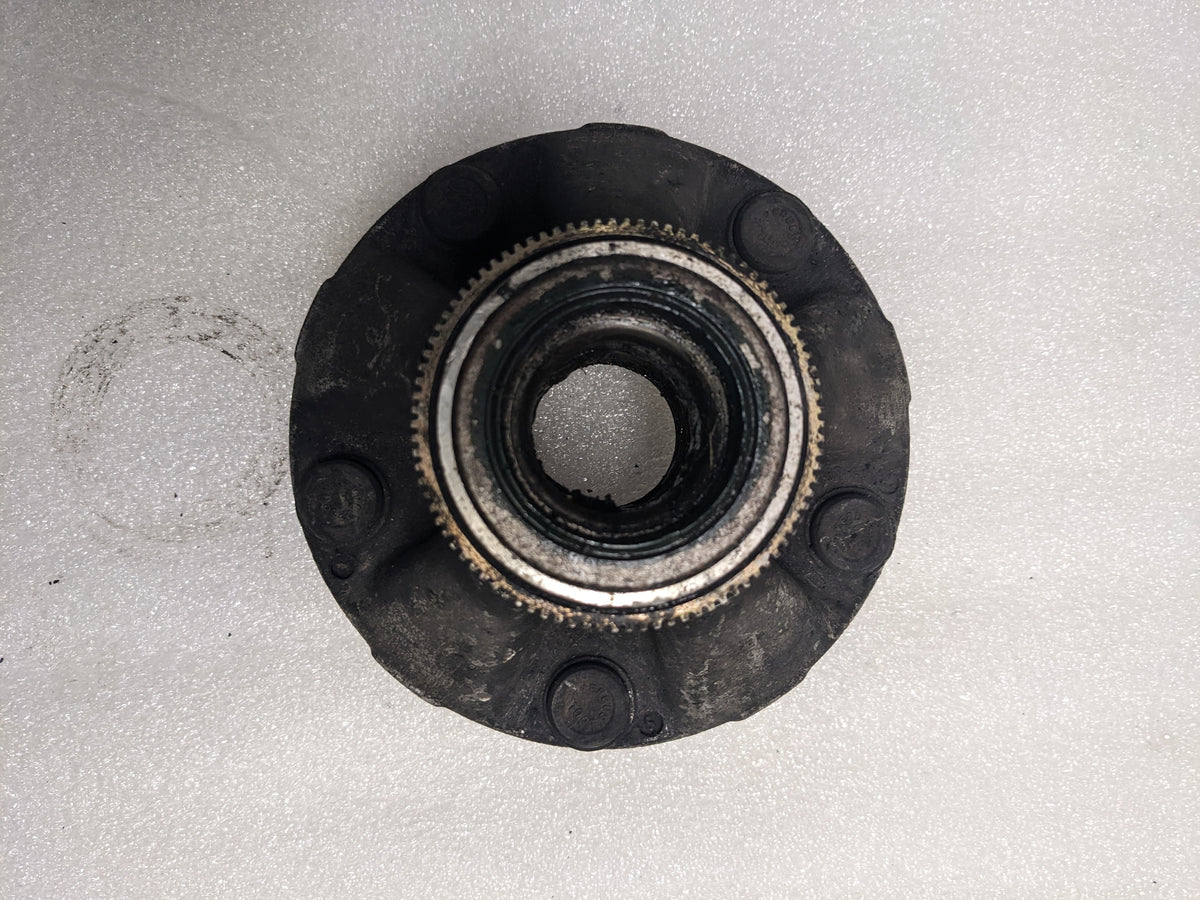 PORSCHE 9513416053R FRONT SUSPENSION HUB FOR 1987-1991 944 USED PG2