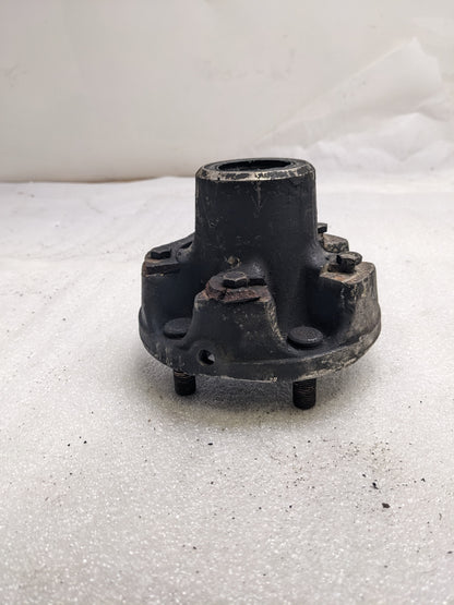 PORSCHE 95134160500 FRONT WHEEL HUB FOR 1983-1986 944 USED PG2