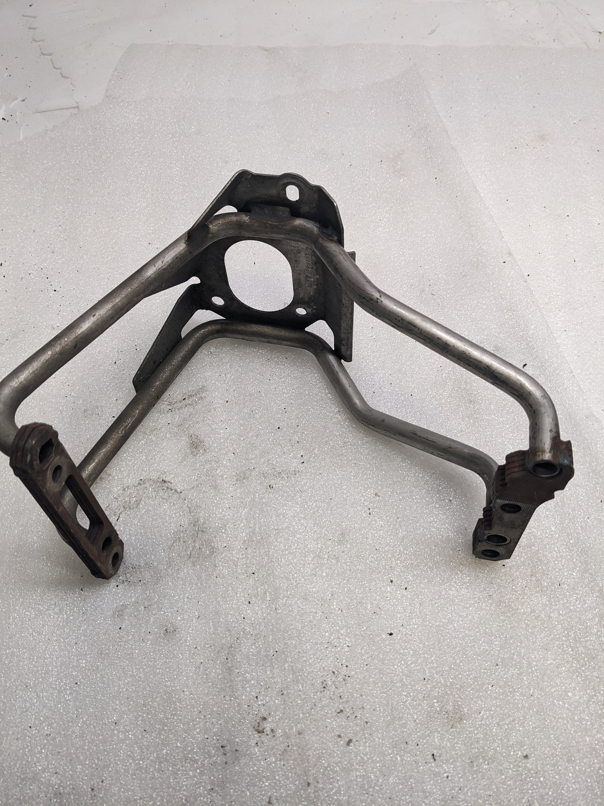 PORSCHE 99611112758 LEFT MUFFLER SUPPORT FOR 1998-2005 911 CARRERA USED PG2