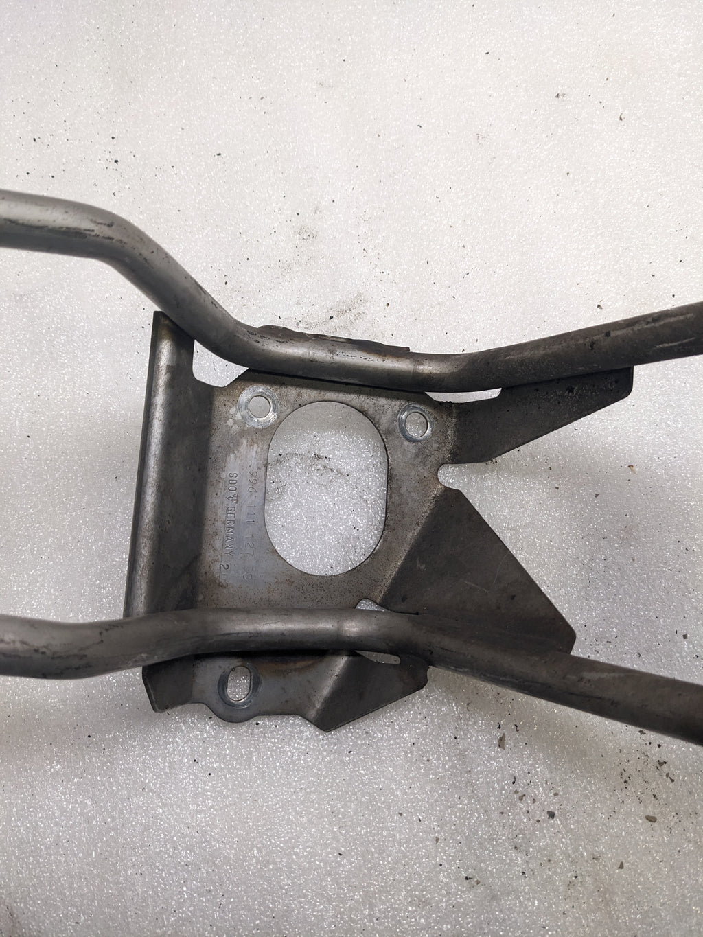 PORSCHE 99611112758 LEFT MUFFLER SUPPORT FOR 1998-2005 911 CARRERA USED PG2