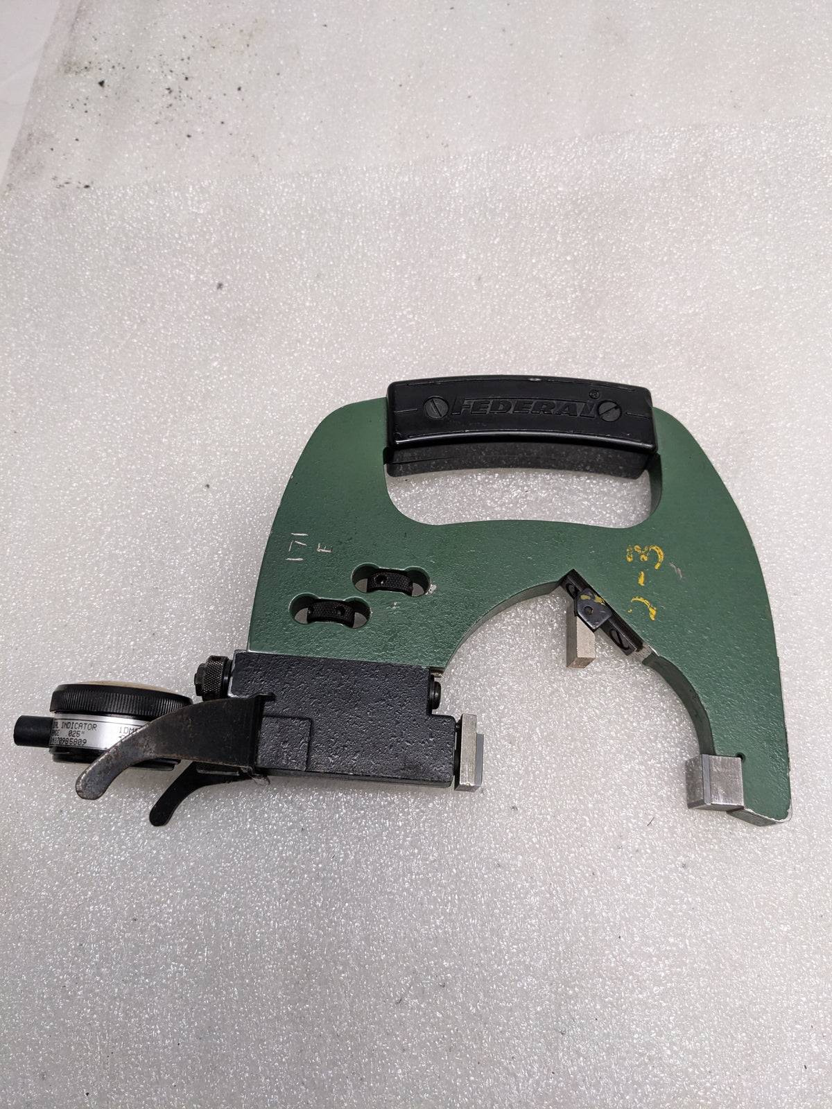 MAHR FEDERAL 300P-3 DIAL SNAP GAGE  2-3" RANGE .0001" GRADUATION USED SR
