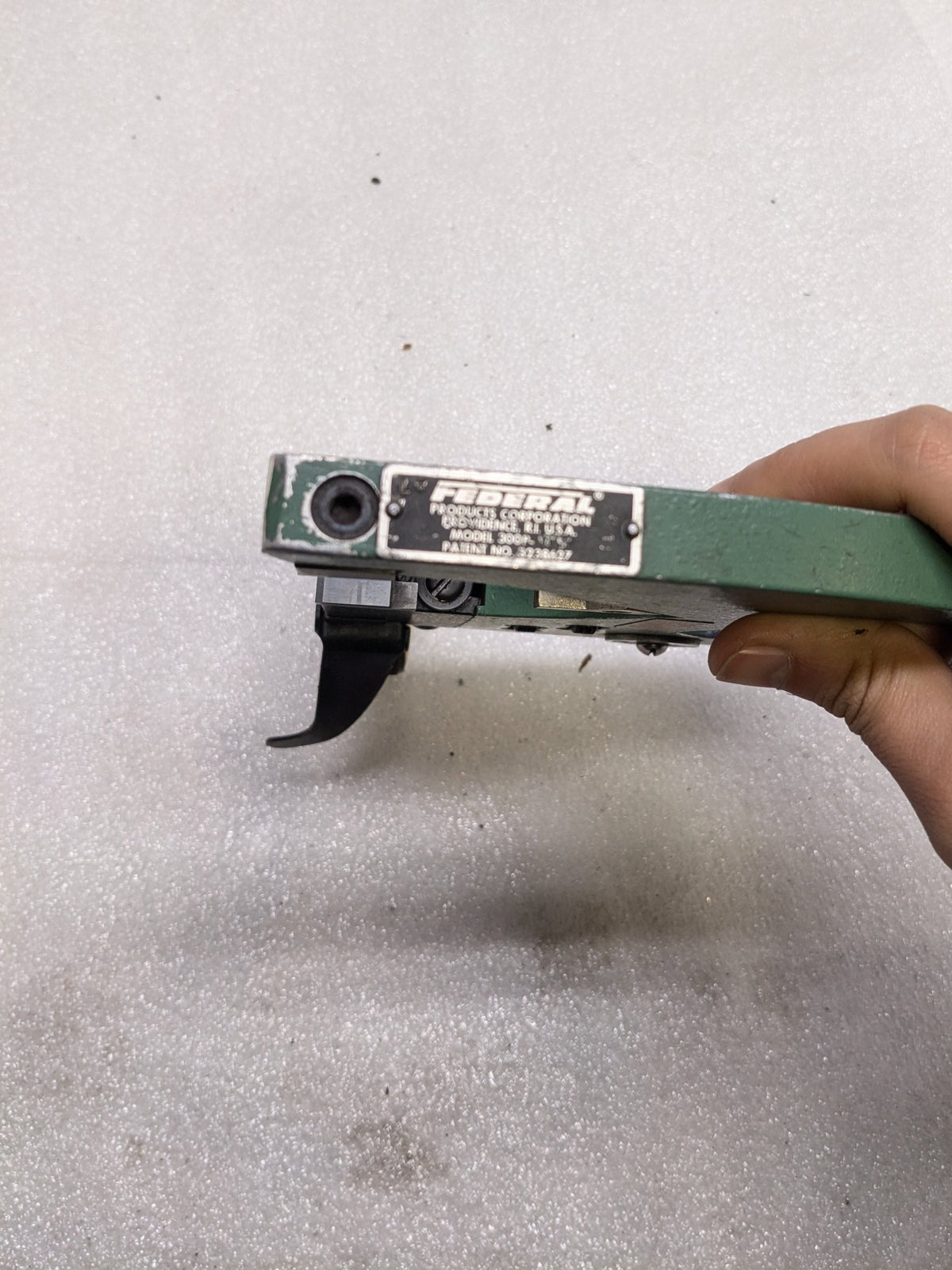 MAHR FEDERAL 300P-3 DIAL SNAP GAGE  2-3" RANGE .0001" GRADUATION USED SR