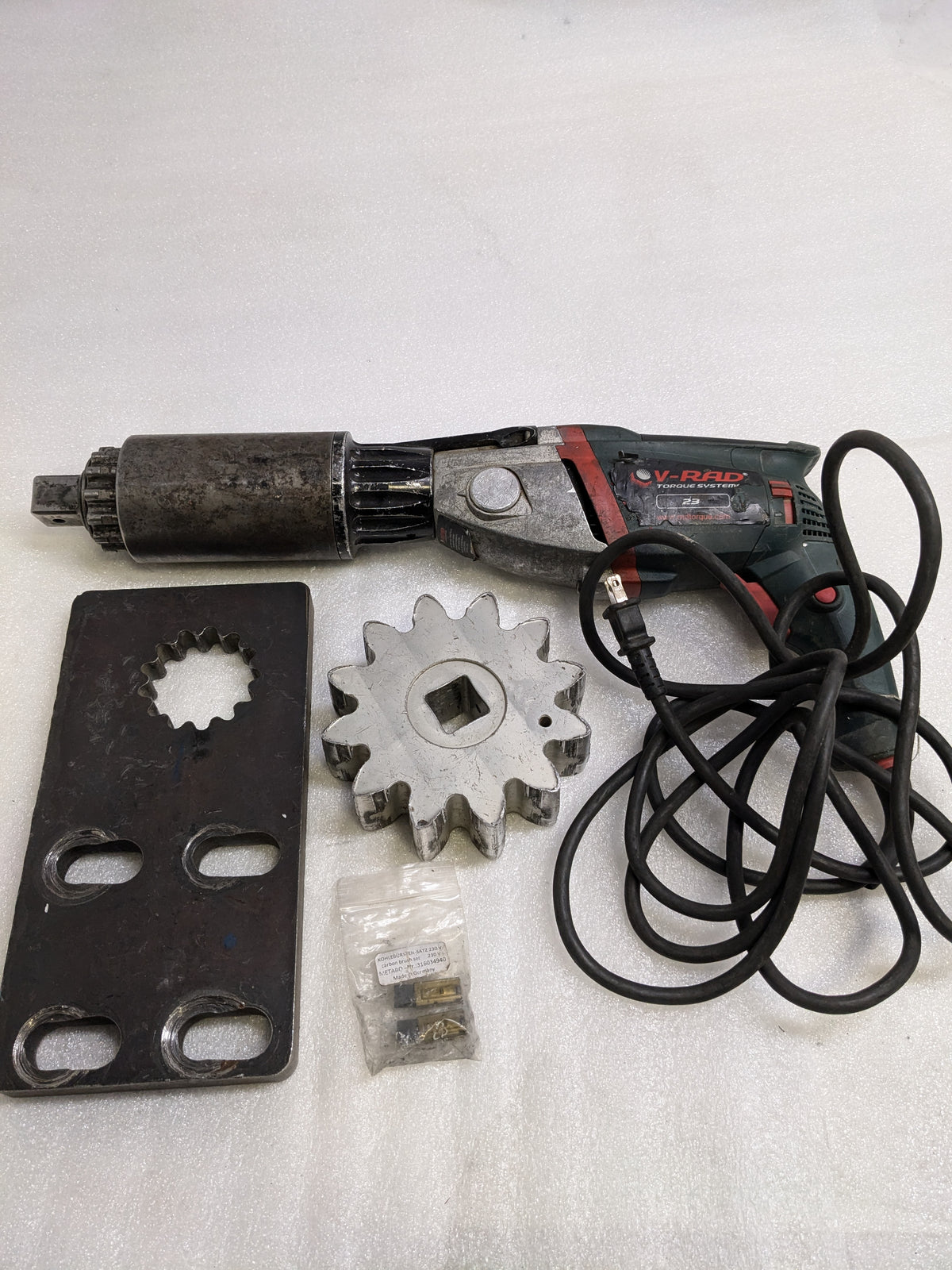 V-RAD TORQUE SYSTEM V11609 23 RAD ELECTRIC TORQUE WRENCH USED B2