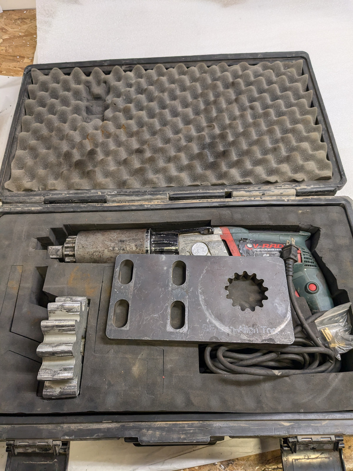 V-RAD TORQUE SYSTEM V11609 23 RAD ELECTRIC TORQUE WRENCH USED B2
