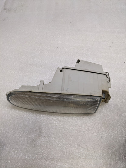 PORSCHE 99363108200 FOG LIGHT FOR 1995-1998 911 USED SR