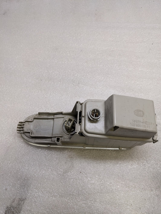 PORSCHE 99363108200 FOG LIGHT FOR 1995-1998 911 USED SR