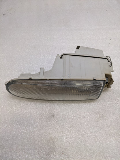 PORSCHE 99363108200 FOG LIGHT FOR 1995-1998 911 USED SR
