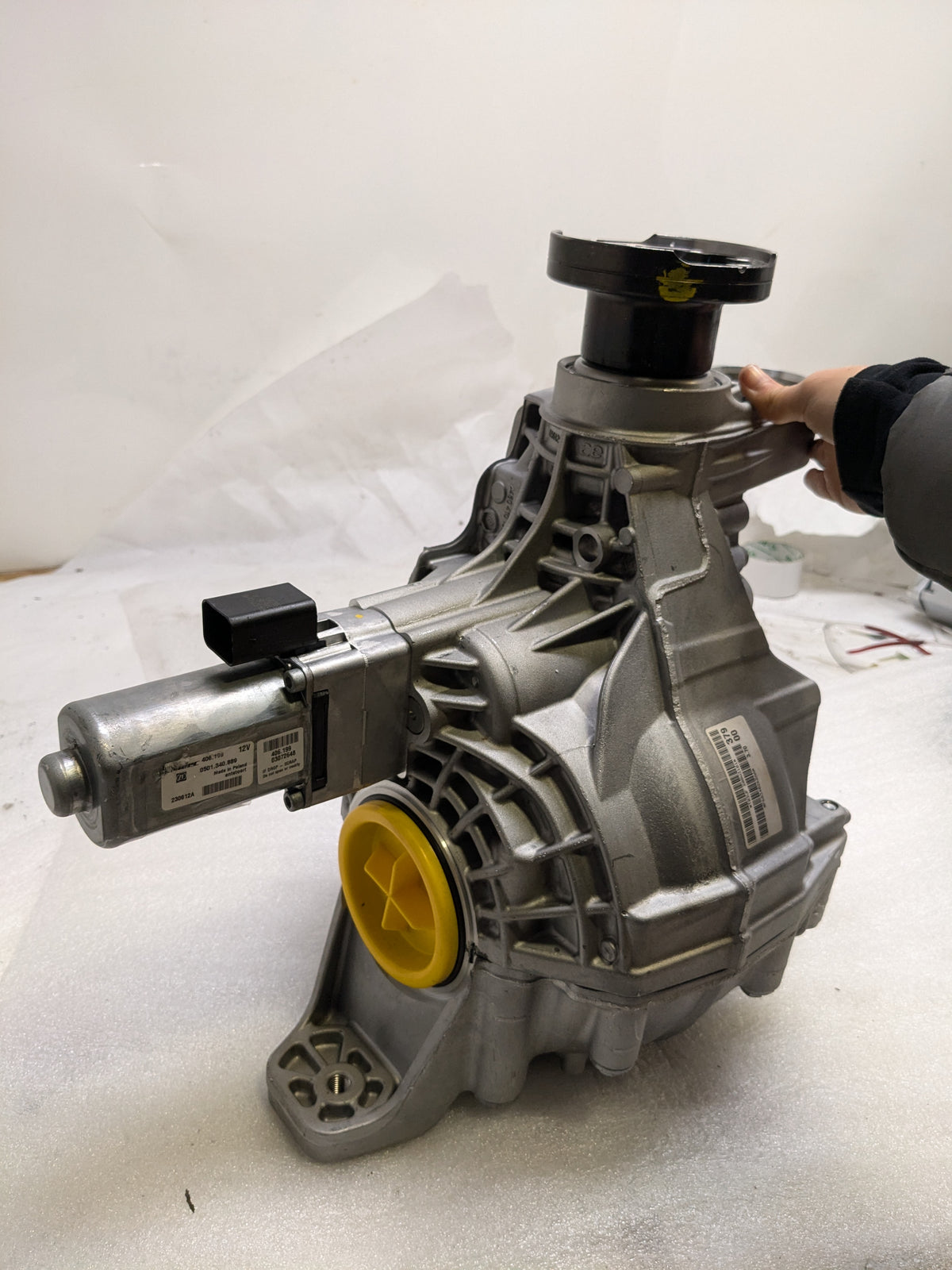 MOPAR 68340262AA REAR AXLE DIFFERENTIAL FOR 2022-2024 JEEP GRAND CHEROKEE NEW B2