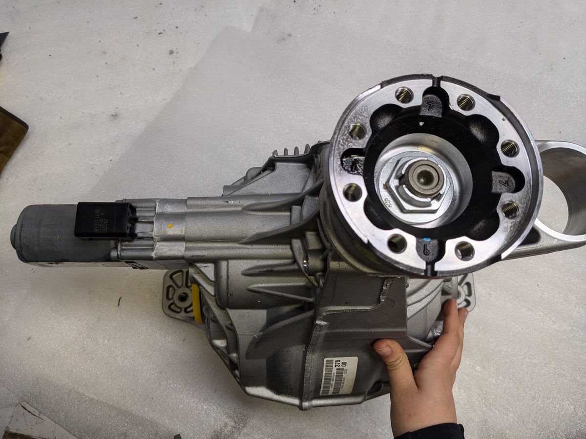 MOPAR 68340262AA REAR AXLE DIFFERENTIAL FOR 2022-2024 JEEP GRAND CHEROKEE NEW B2