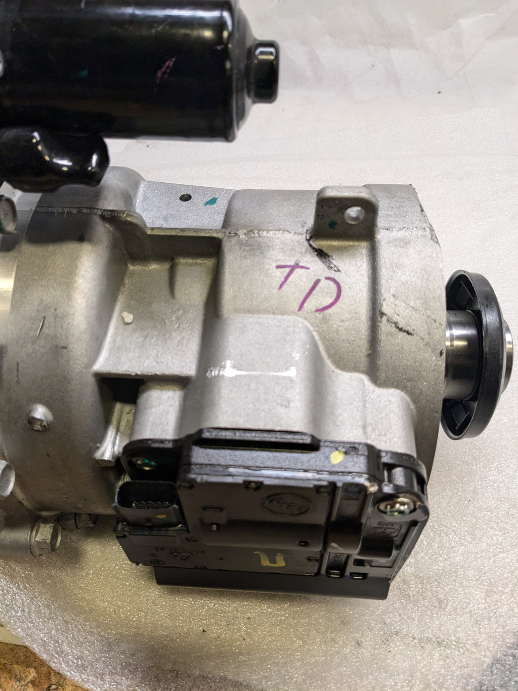 MOPAR 68545100AB REAR AXLE DIFFERENTIAL FOR 2014-2023 JEEP CHEROKEE NEW B2