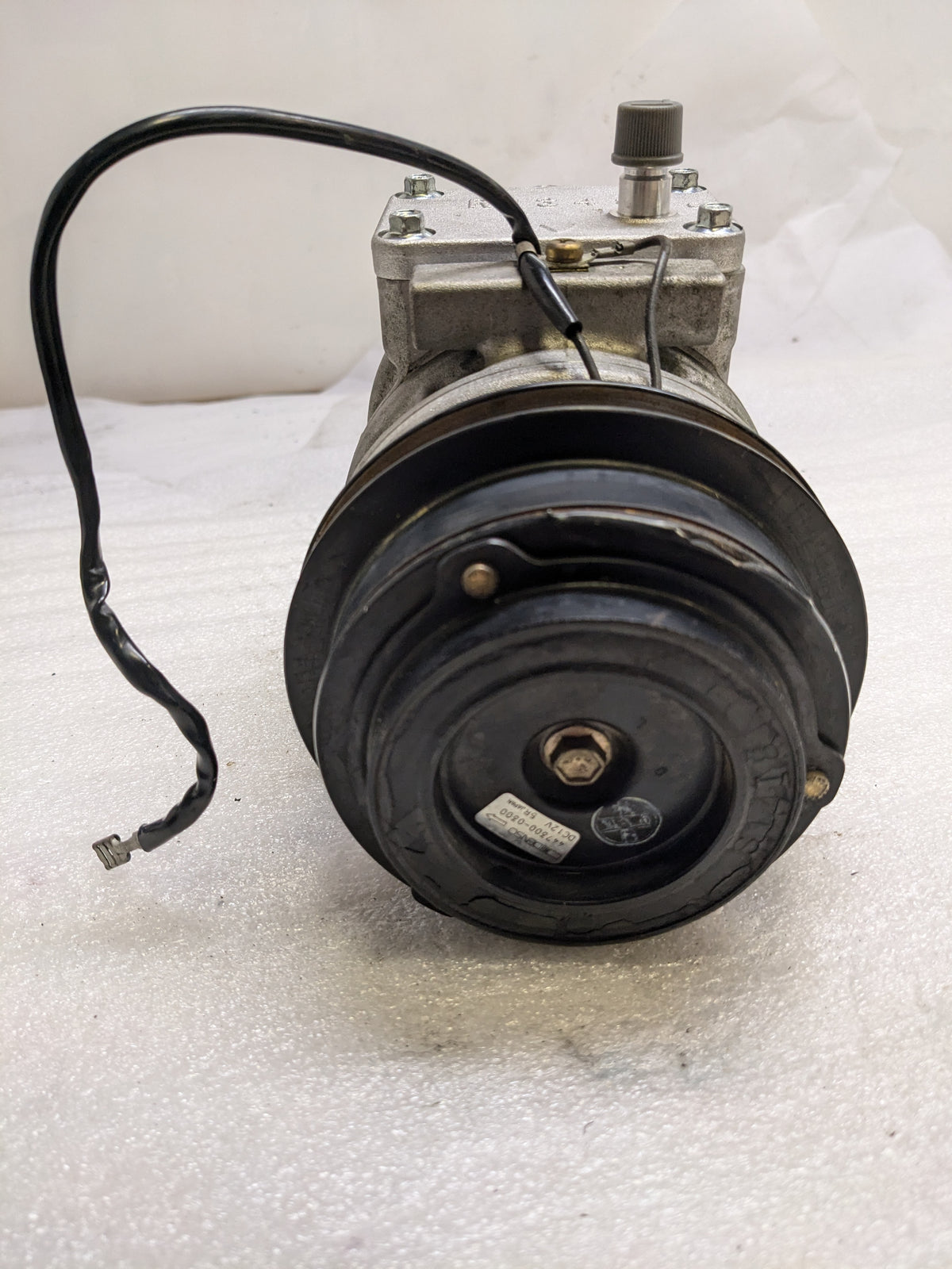 DENSO 471-1130 COMPRESSOR W/ CLUTCH FOR 1993-1998 PORSCHE 911 R2-2