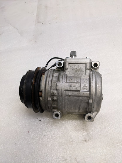 DENSO 471-1130 COMPRESSOR W/ CLUTCH FOR 1993-1998 PORSCHE 911 R2-2