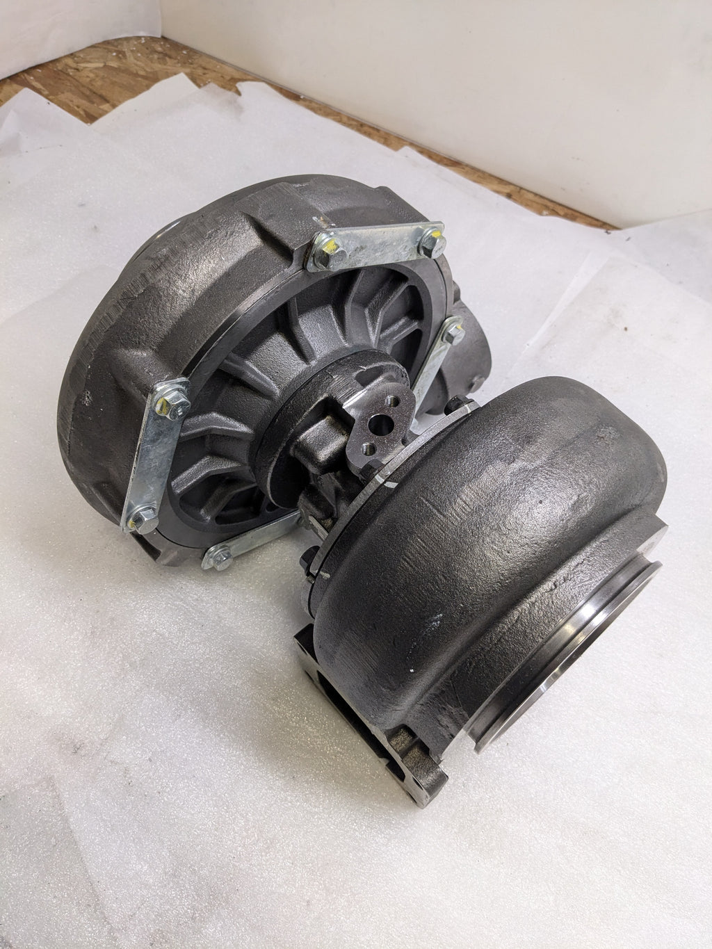CATERPILLAR 10R-9038 TURBOCHARGER REMANUFACTURED B2