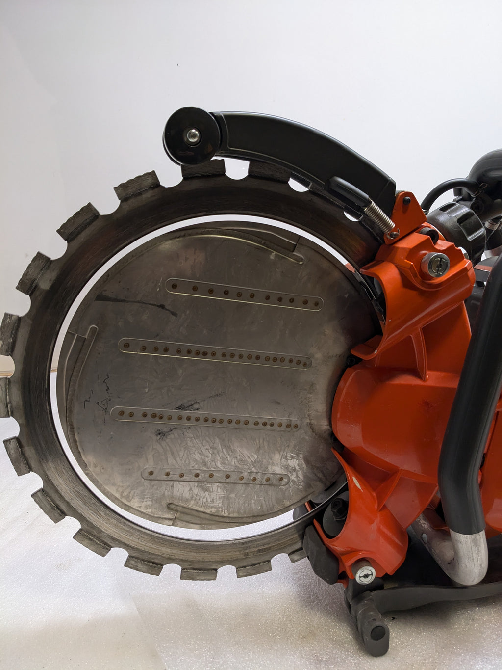 HUSQVARNA 967272301 K970 RING 14" RING SAW GAS DEEP CUTTING POWER CUTTER USED B2