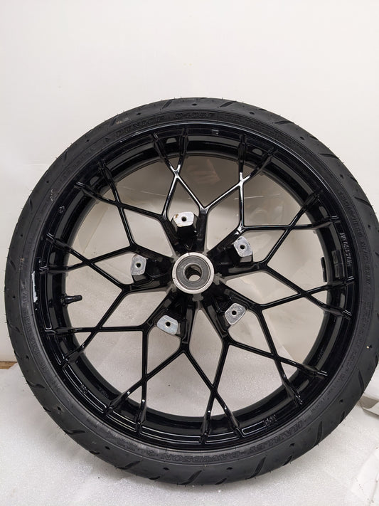 HARLEY DAVIDSON 43300673 H-D PRODIGY 19X3.5 INCHES FRONT WHEEL W/ DUNLOP 43100045 D408 130/60B19 FRONT TIRE NEW B2