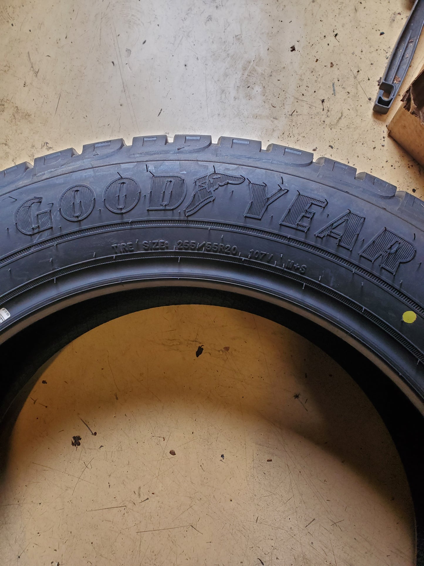 GOODYEAR WRANGLER STEADFAST HT BSW P 255 55 20 107V ALL SEASON TIRE 269025969