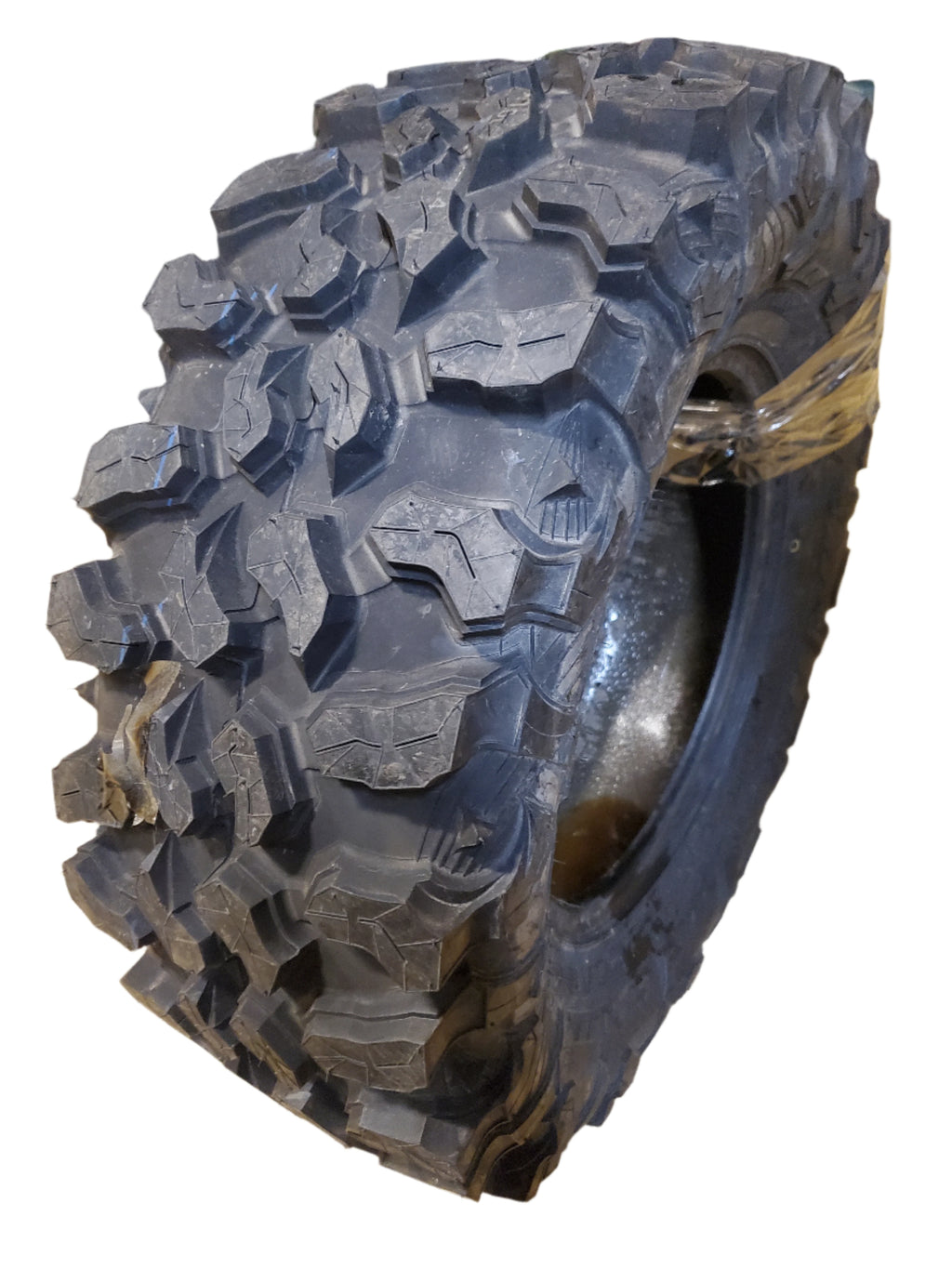 NOS MAXXIS ML1 CARNIVORE BSW 28 10 14 8PLY ATV/UTV TIRE TM00105300