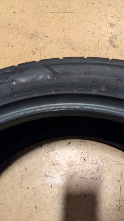 HANKOOK VENTUS V12 EVO2 BSW P 225 45 19 96Y XL UHP TIRE 1015283