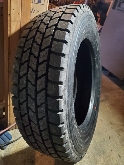 YOKOHAMA 714R BSW LT 225 70 19.5 128/126L 14PLY DRIVE TIRE 120171401