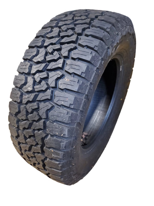 MASTERTRACK BADLANDS AT LT 275 65 18 123/120S 10PLY ALL TERRAIN TIRE MASTAT025