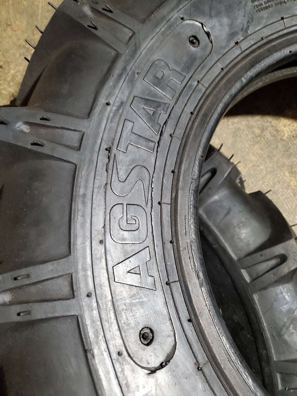 AGSTAR 1630 BSW  7 16  84AS 6PLY TRACTOR TIRE 300139625