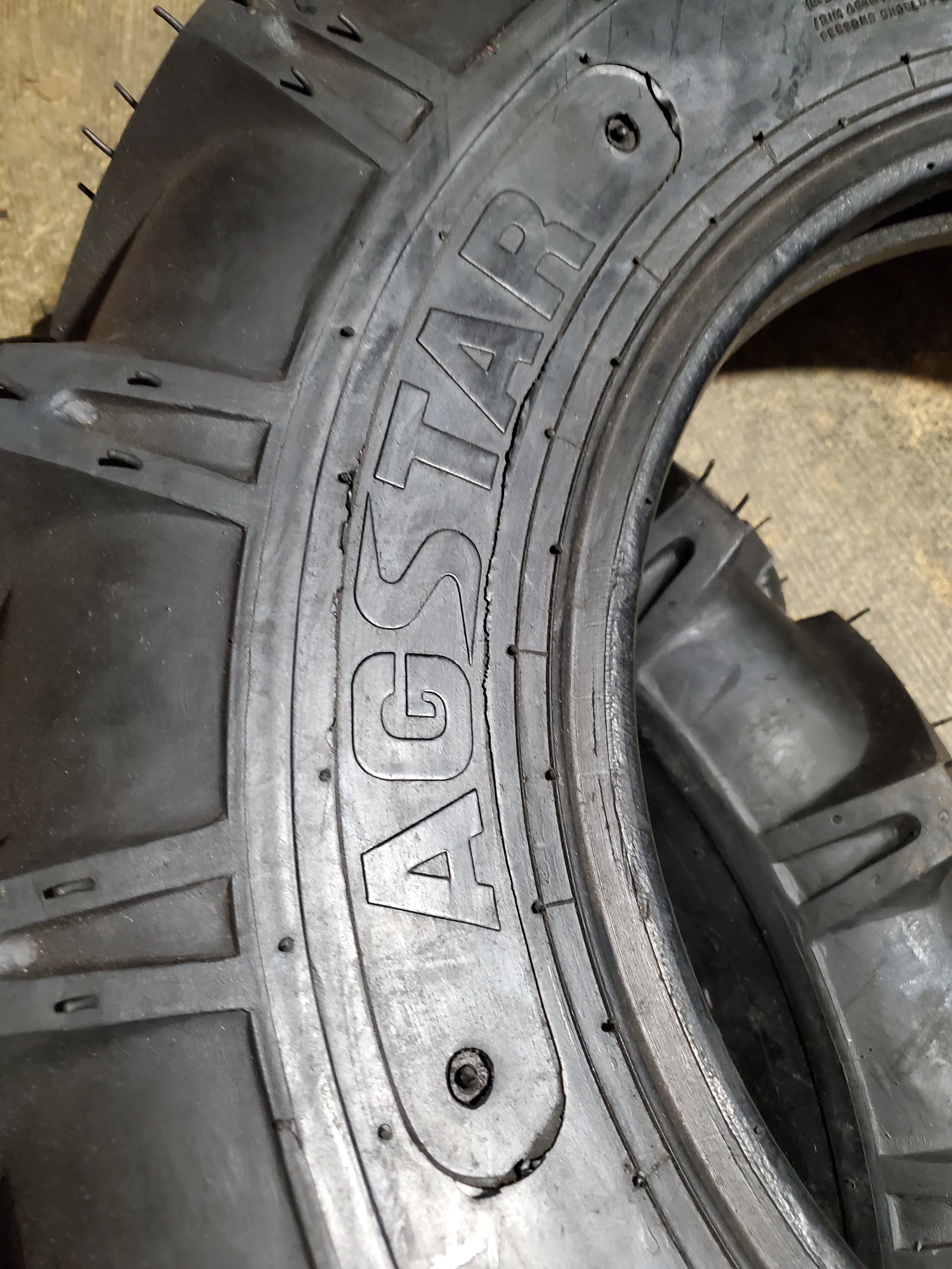 AGSTAR 1630 BSW  7 16  84AS 6PLY TRACTOR TIRE 300139625